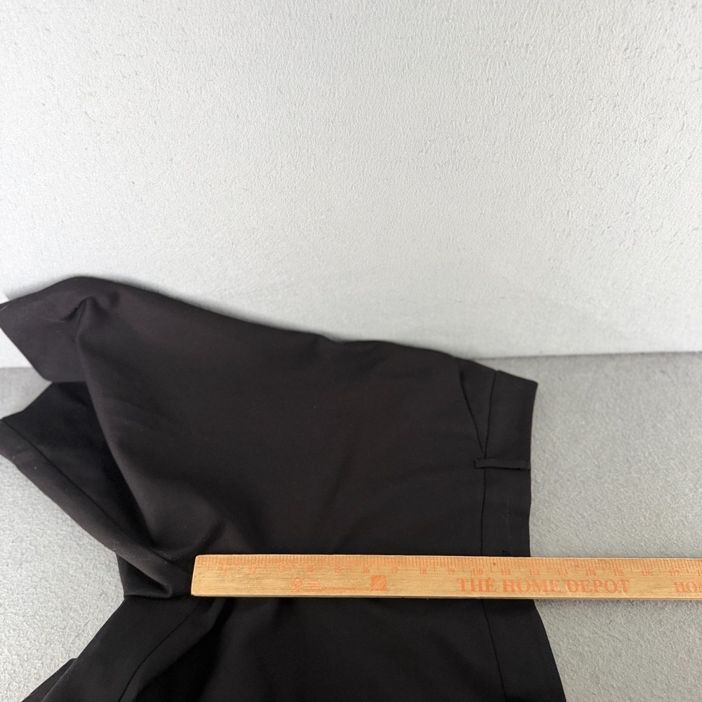 Chico's Size 2.5 L/14 Chino Shorts Bermuda Smooth Stretch Ultimate Fit Black NWT - Picture 6 of 11